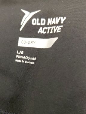 Old Navy Black Active Go-Dry Performance Tee